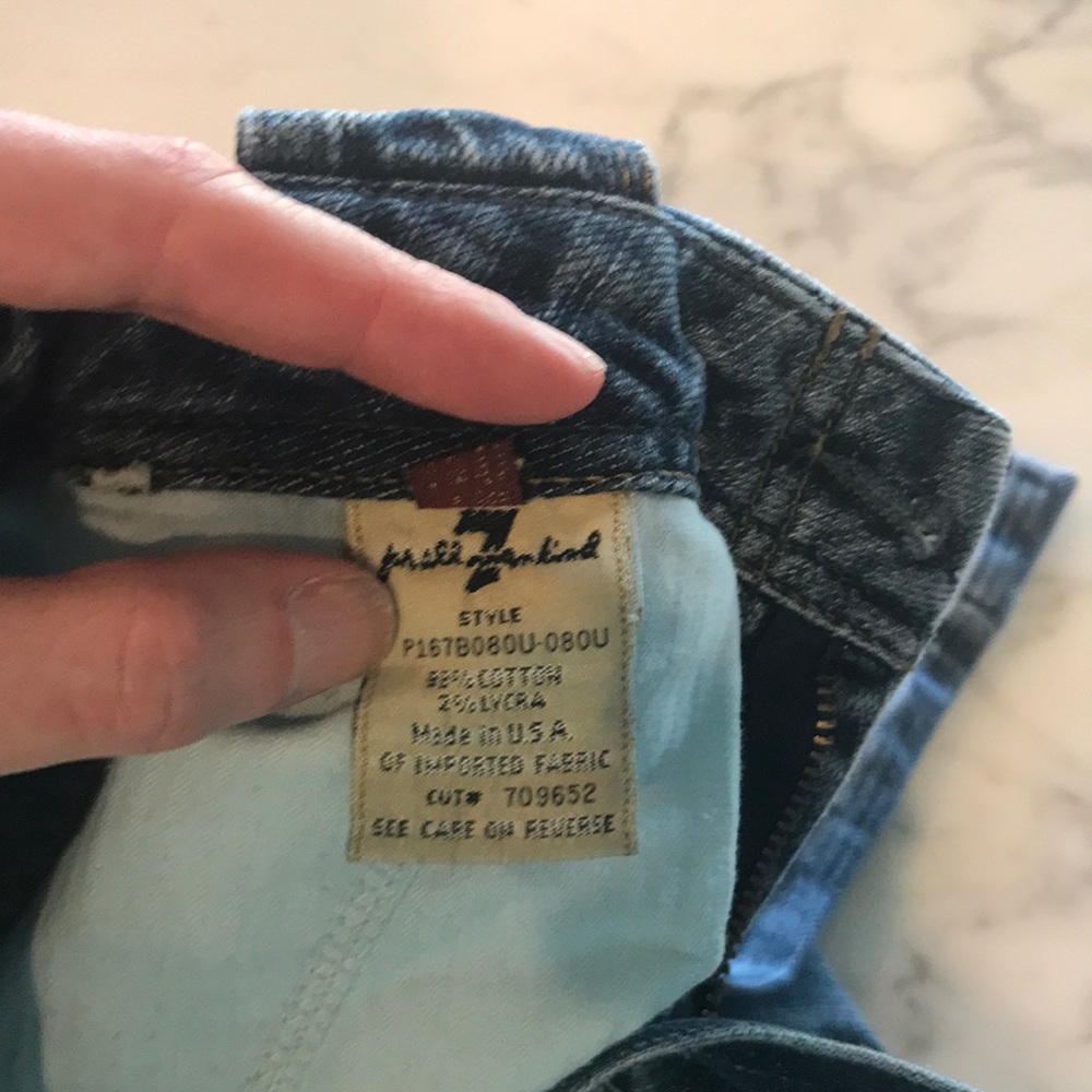 Seven for All Mankind  Bermuda Jean Shorts. Sz 26. - Picture 8 of 8